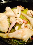 Pollo in potacchio, pollo aglio e rosmarino sfumati con vino bianco