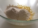 Ricetta Biscotti di grano saraceno pentagrammi di farina mescolate tutti gli ingredienti